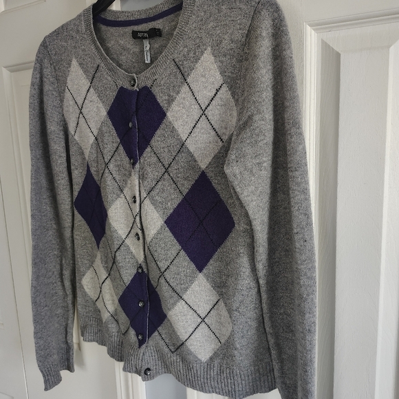 Apt 9 Cashmere Argyle Grey And Purple Sweater M - Picture 5 of 11